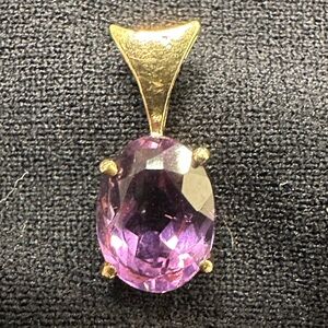 14K Gold and Amethyst Pendant